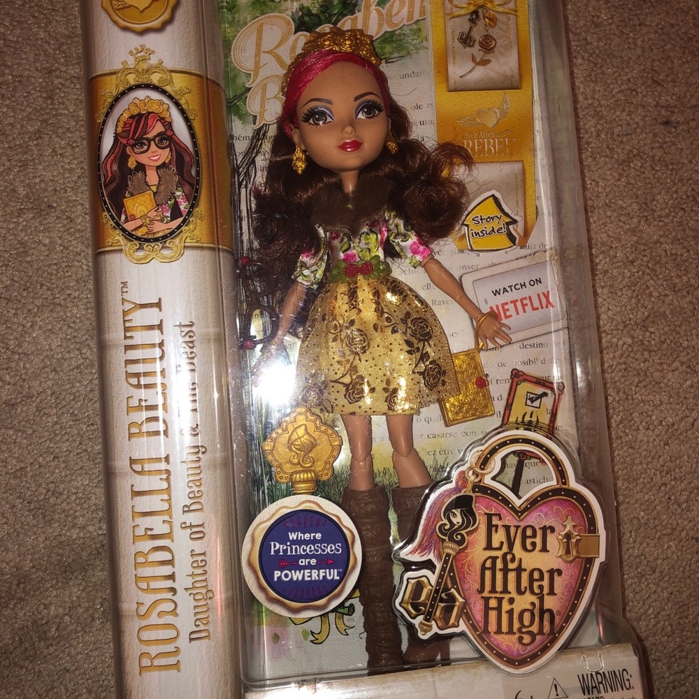 Ever After High Rosabella Beauty NEW IN BOX